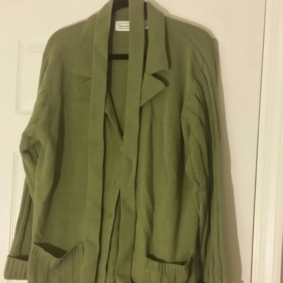 Green Lightweight Sweater Jacket