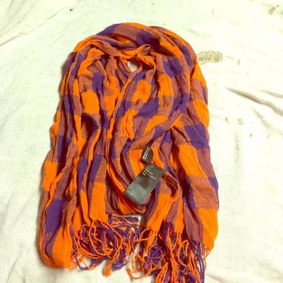 Decorative scarf
