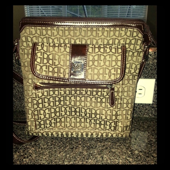 Giani Bernini hand bag!