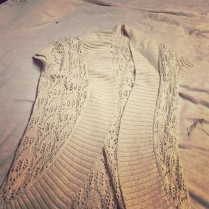 Short sleeve cardigan