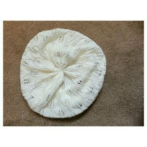 F21 White Crochet Beanie