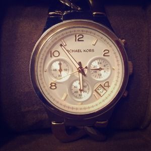 Michael Kors Watch ✨