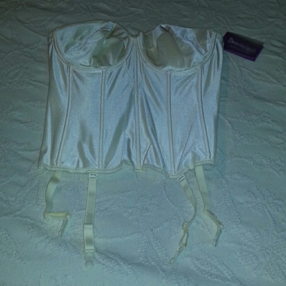 Dominique Bustier - wedding/bridal