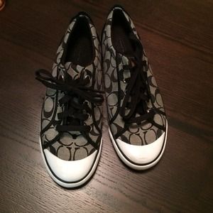 Black coach shoes