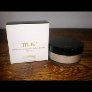 True loose mineral powder Medium 1