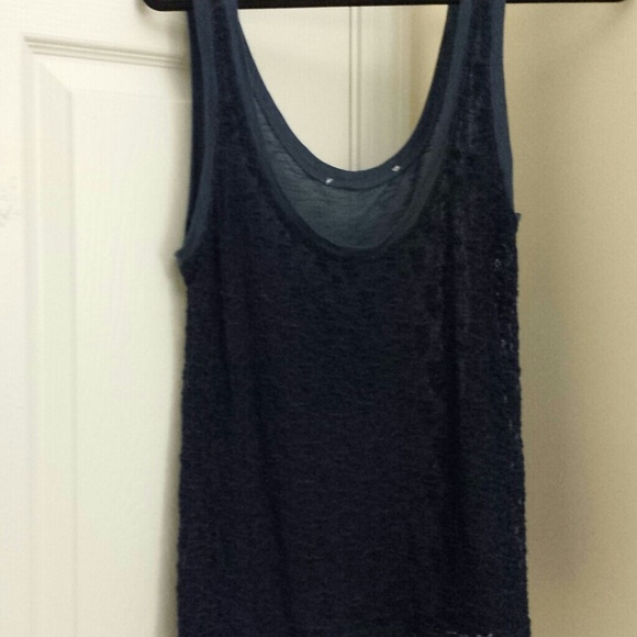 Long blue shirt with low neck - Picture 1 of 4