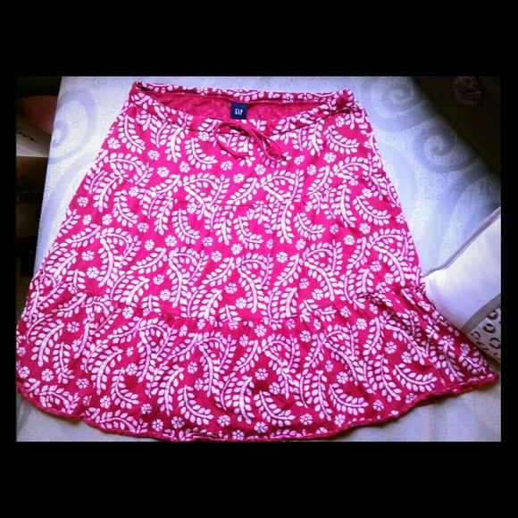 Cute skirt from the Gap