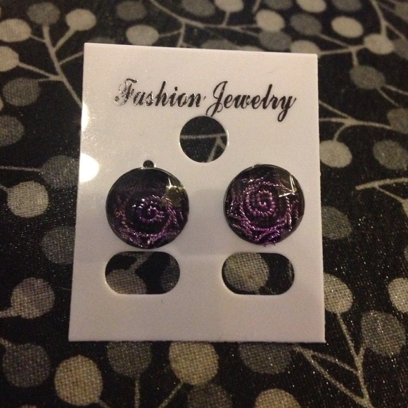 Purple Swirl Faceted Earring Studs