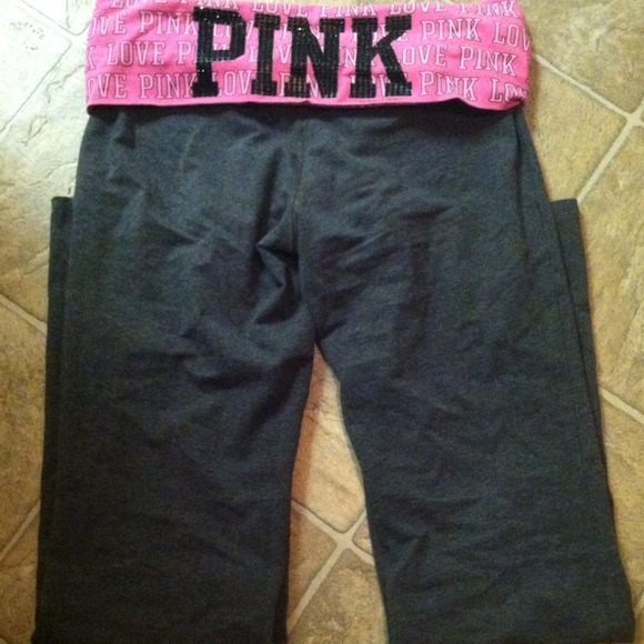 Victoria Secrets PINK Yoga pants M