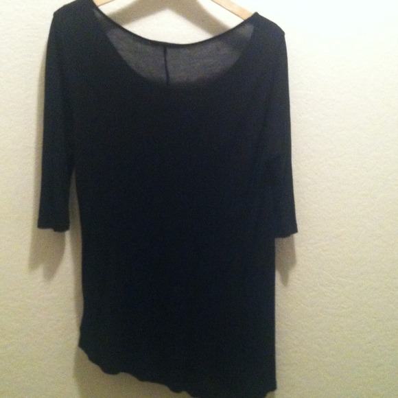 Colorful skull top - Picture 3 of 3