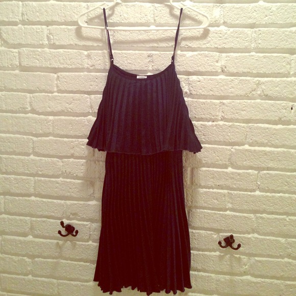 Dresses & Skirts - Navy 2-Tiered Dress