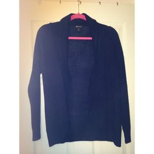 Knitted Cardigan/Sweater 💙