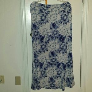 Karen  Kane Blue and white maxi skirt