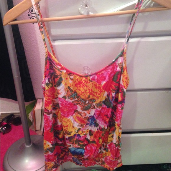 Floral tank