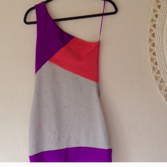 Topshop Dresses & Skirts - TopShop Color-block Dress!