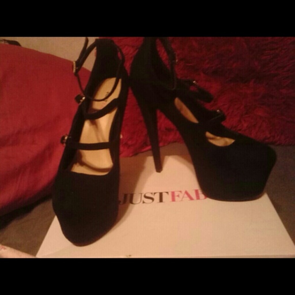 Just fab black carola heels