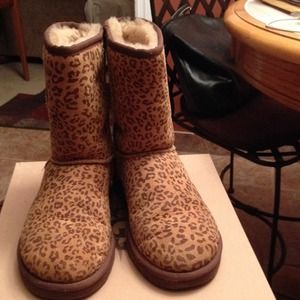 Cheetah authentic uggs