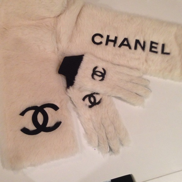 REDUCED 1 DAY ONLY Chanel scarf and glove set