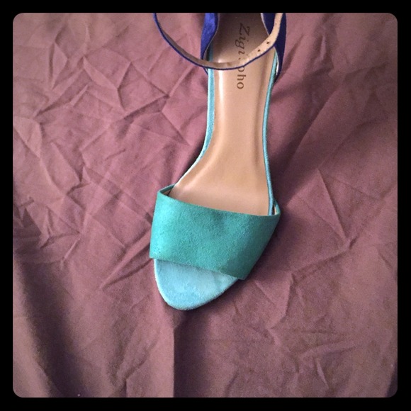 Dress heels