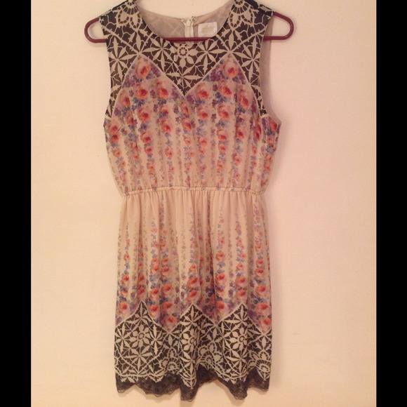 ⭐️SALE⭐️Anna Sui floral summer dress