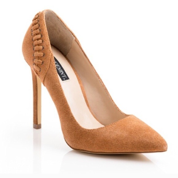 ⚡️FLASH SALE⚡️ Shoemint Lulu Nude Suede Heels