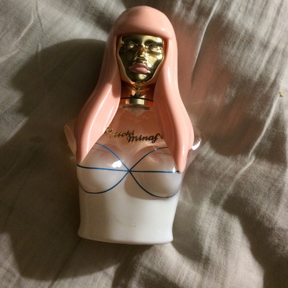 Nicki minaj pink Friday perfume