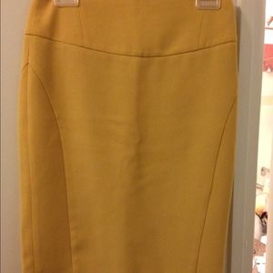 Mustard pencil skirt