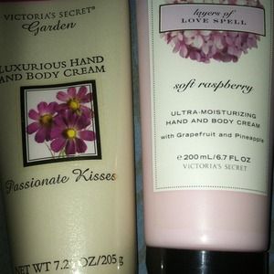 Passionate kisses an love spell hand an body cream