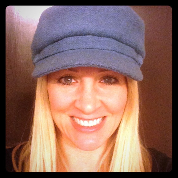 Cute blue hat 💟