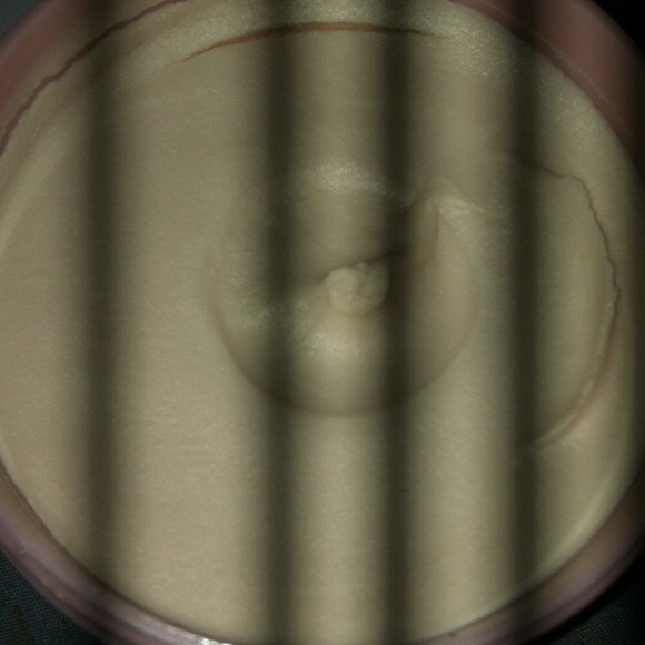 Pure sedcution - Picture 2 of 2