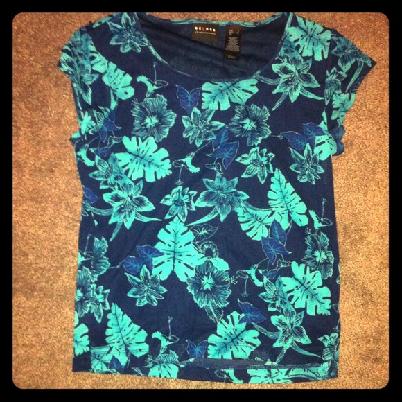 Blue Flower Pattern Shirt