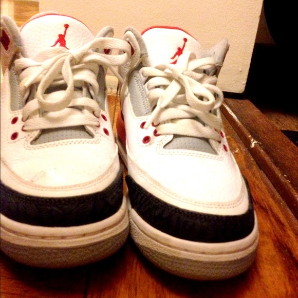 Jordan Retro 3s - Picture 3 of 3
