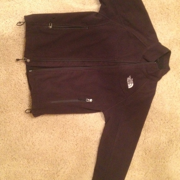 North Face~15% off~XS Lightly worn