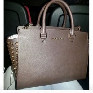 MK satchel