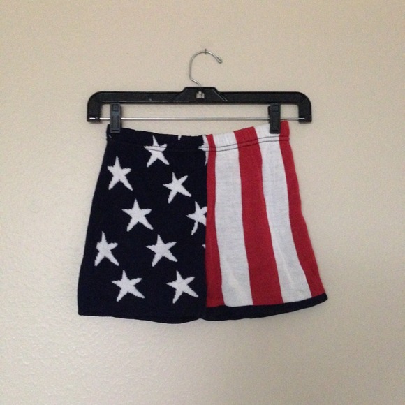 Pins and Needles Americana Sweater Shorts - XS