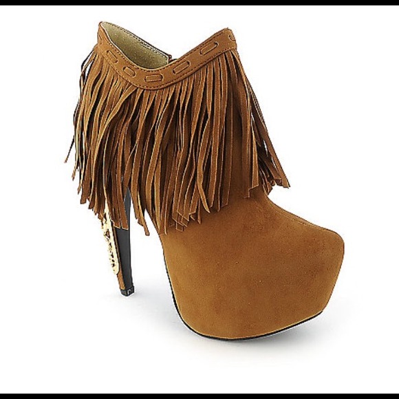 Privileged Shoes - Lolla Fringe Bootie