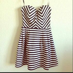 50%OFF EVERYTHING!!  Forever 21 striped dress