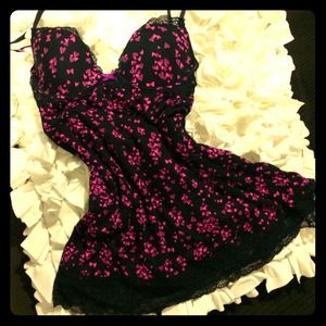 💕Valentine's Day💕Vera Wang lingerie piece