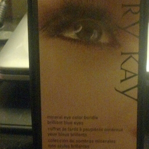 Mineral eye color bundle