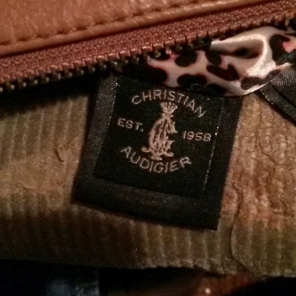 Purse - Picture 2 of 2
