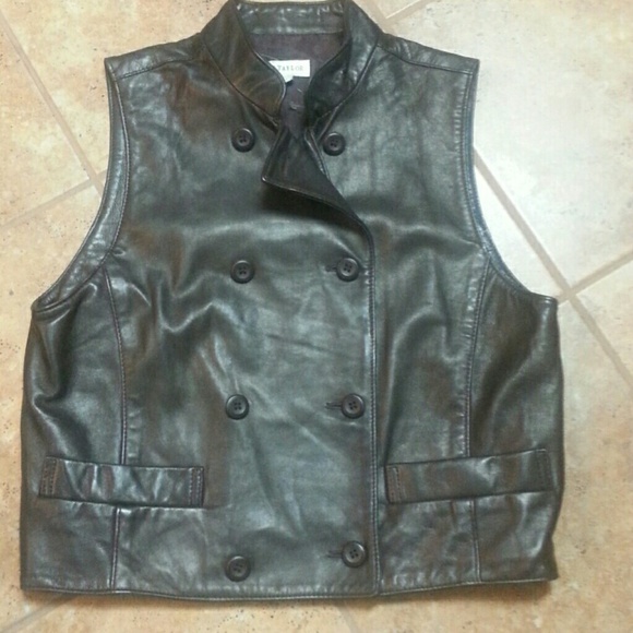 ANN TAYLOR LEATHER VEST! !