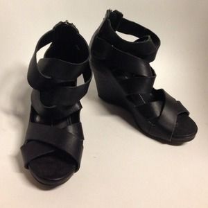 Gently used Dolce vita wedges