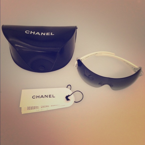 Chanel sunglasses