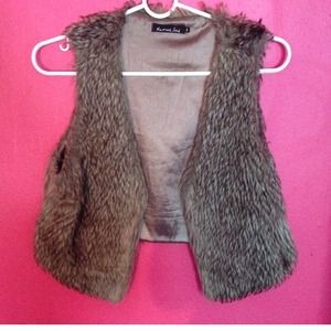 Fur vest