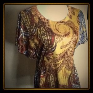 ✨NWOT✨Blouse in Beautiful Fall Colors