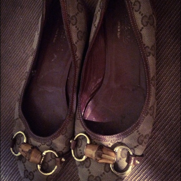 Gucci flats
