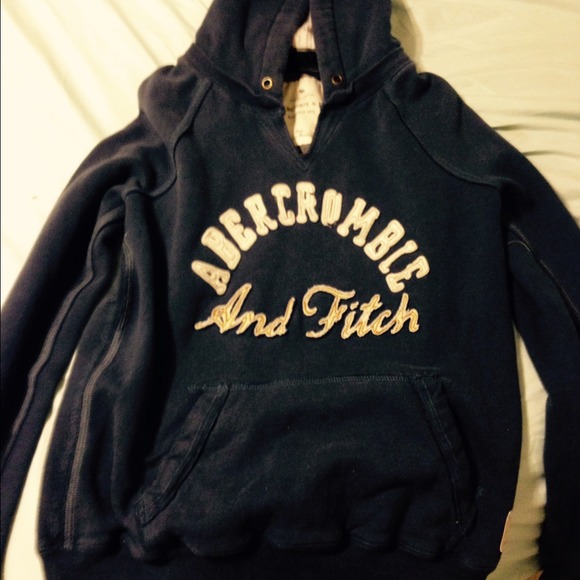 Abercrombie & Fitch pull over sweatshirt with hood