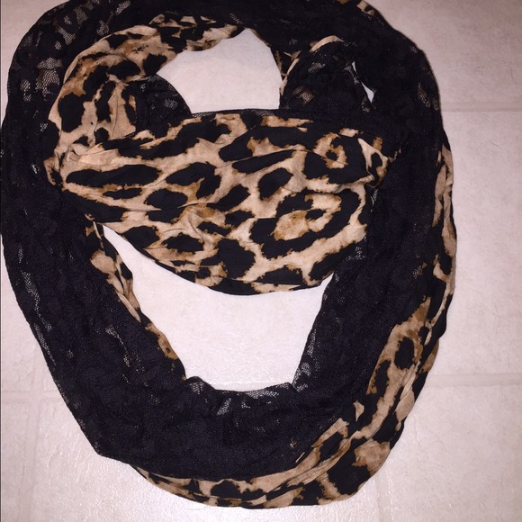 Cheetah and black lace infinity scarf💗
