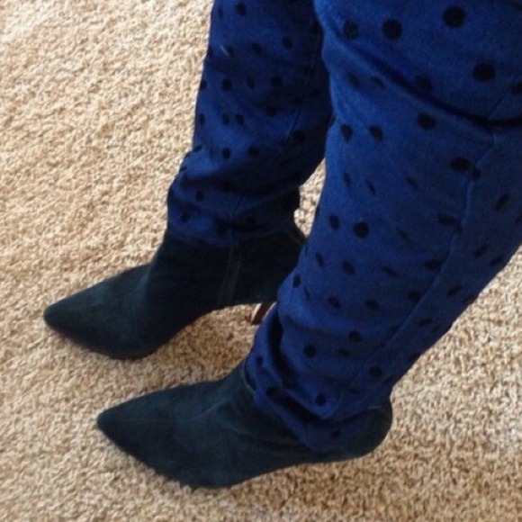 Boutique Fifty-Eight suede booties boots 7.5