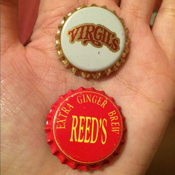 Vintage Cola Bottle Cap Magnets Set of 4 - Picture 2 of 3